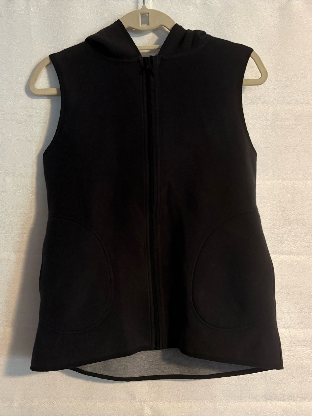 lululemon athletica Black Hooded Sleeveless Vest - Picture 7 of 13